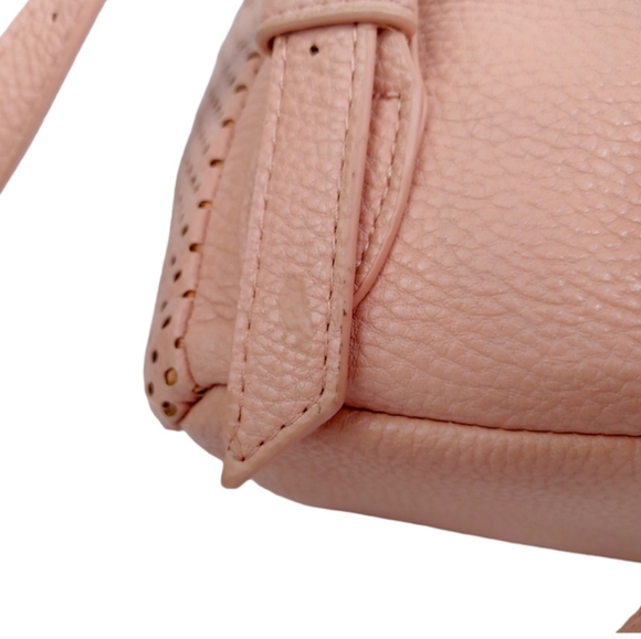 Steve Madden Blush Pink Vegan Leather Drawstring Foldover Backpack Purse Bag - Picture 7 of 12